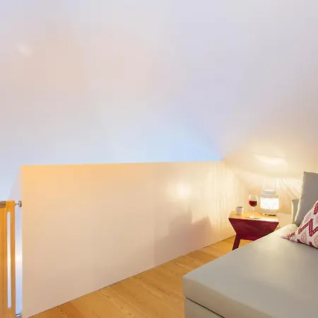 Leisure Luxury Downtown Duplex By Joivy Lisbon