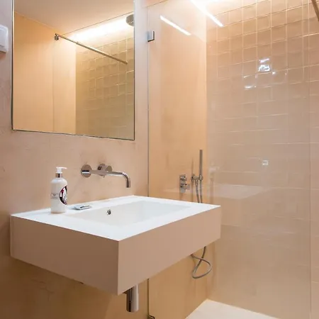Leisure Luxury Downtown Duplex By Joivy Apartment